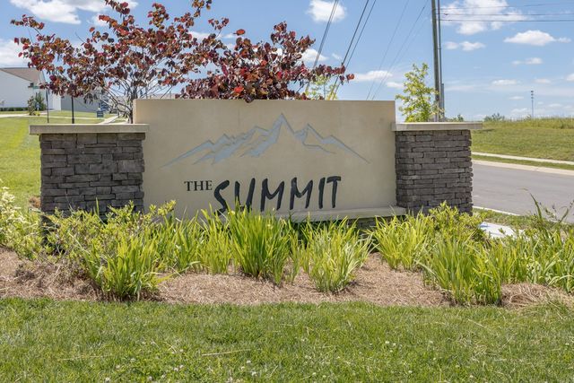 2122 Youngfellow Dr, Columbia, TN 38401
