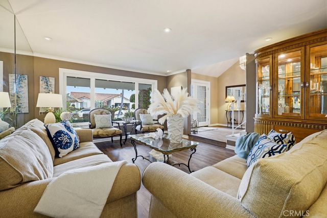 27451 Almendra, Mission Viejo, CA 92691