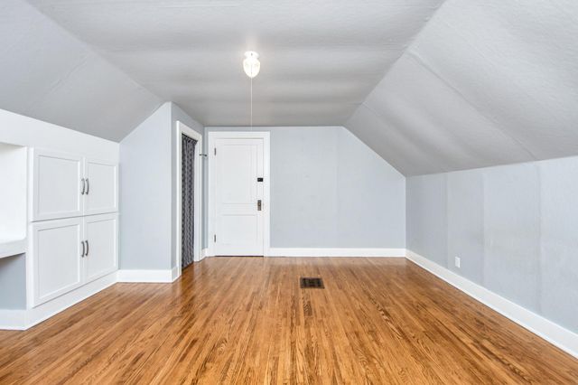 1213 14th Street S, Fargo, ND 58103