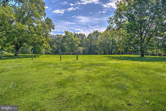 17796 HARMONY CHURCH RD, Hamilton, VA 20158
