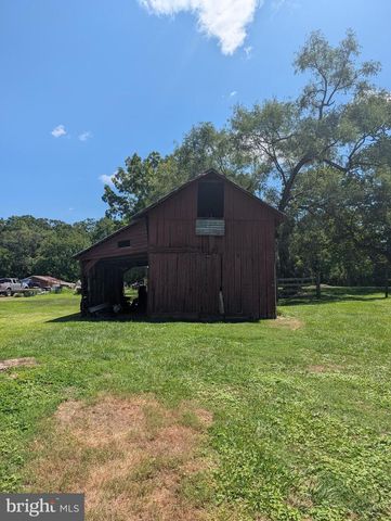 17796 HARMONY CHURCH RD, Hamilton, VA 20158