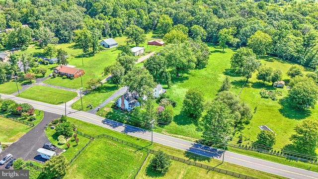 17796 HARMONY CHURCH RD, Hamilton, VA 20158