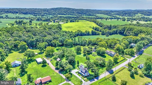 17796 HARMONY CHURCH RD, Hamilton, VA 20158