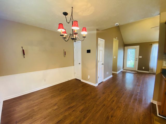 2754 Applemill Ct, Clarksville, TN 37040
