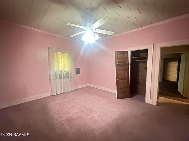 428 S Main Street, Loreauville, LA 70552