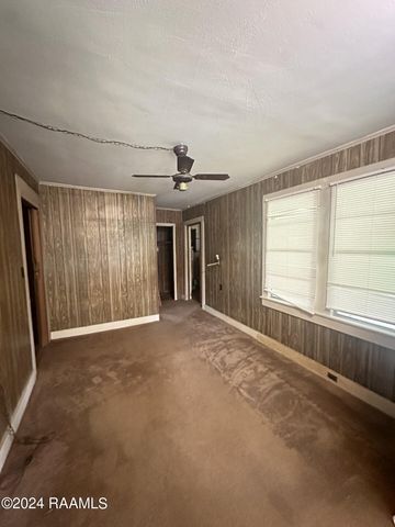 428 S Main Street, Loreauville, LA 70552