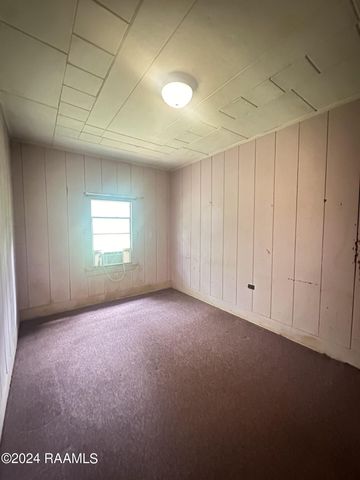 428 S Main Street, Loreauville, LA 70552