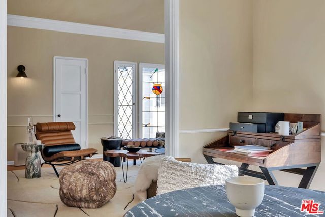 8016 Selma Avenue, Los Angeles, CA 90046