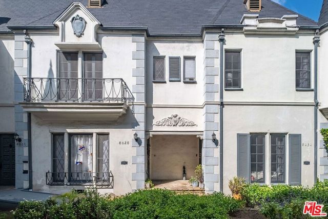 8016 Selma Avenue, Los Angeles, CA 90046