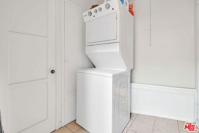 8016 Selma Avenue, Los Angeles, CA 90046