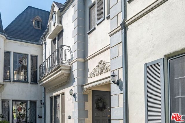 8016 Selma Avenue, Los Angeles, CA 90046