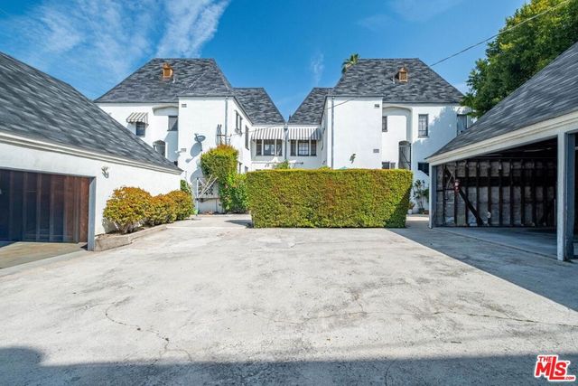 8016 Selma Avenue, Los Angeles, CA 90046