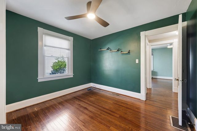 604 COLLEGE AVE, Lutherville Timonium, MD 21093