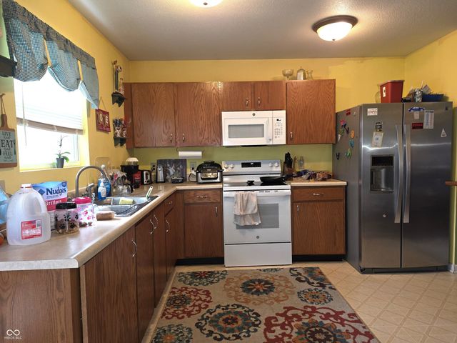 929 Belvedere Drive, Shelbyville, IN 46176