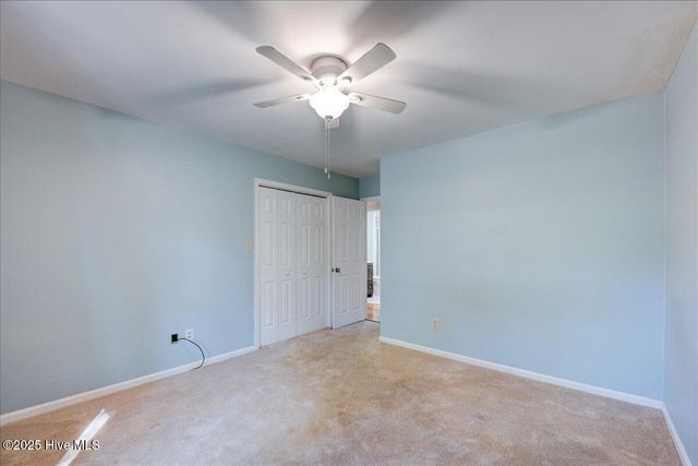 102 Pinewood Drive, New Bern, NC 28562