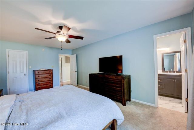 102 Pinewood Drive, New Bern, NC 28562