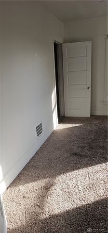 1233 Everett Drive, Dayton, OH 45402