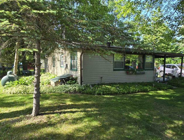 5061 Wedgewood Drive, Harrison, MI 48625
