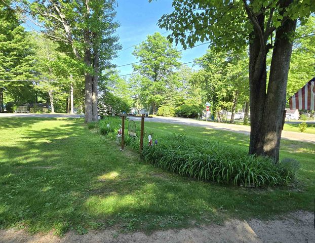 5061 Wedgewood Drive, Harrison, MI 48625