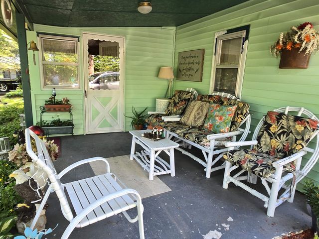 5061 Wedgewood Drive, Harrison, MI 48625
