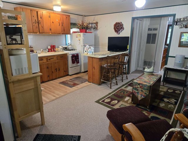 5061 Wedgewood Drive, Harrison, MI 48625