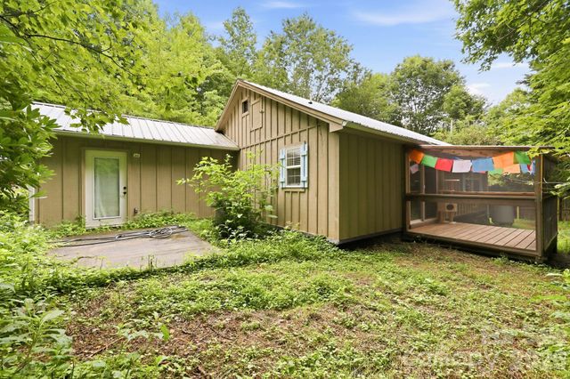 98 Secluded Cove, Waynesville, NC 28785