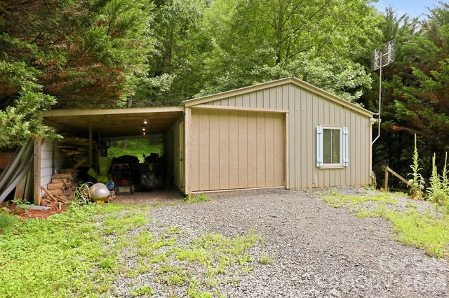 98 Secluded Cove, Waynesville, NC 28785