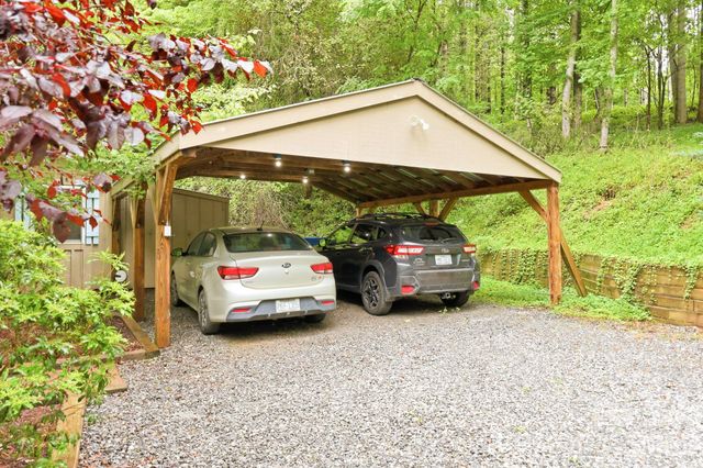 98 Secluded Cove, Waynesville, NC 28785
