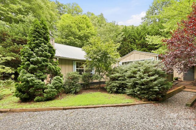 98 Secluded Cove, Waynesville, NC 28785