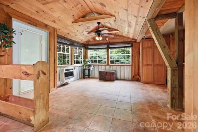 98 Secluded Cove, Waynesville, NC 28785