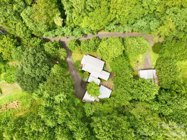 98 Secluded Cove, Waynesville, NC 28785