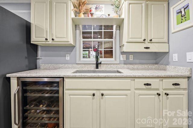 98 Secluded Cove, Waynesville, NC 28785