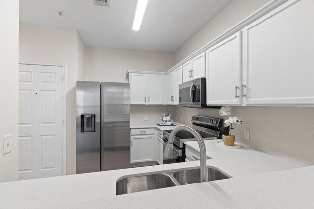 2220 Stoneleigh Place, Mckinney, TX 75071