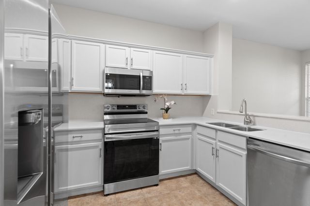 2220 Stoneleigh Place, Mckinney, TX 75071