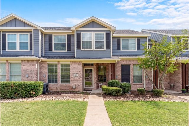 2220 Stoneleigh Place, Mckinney, TX 75071