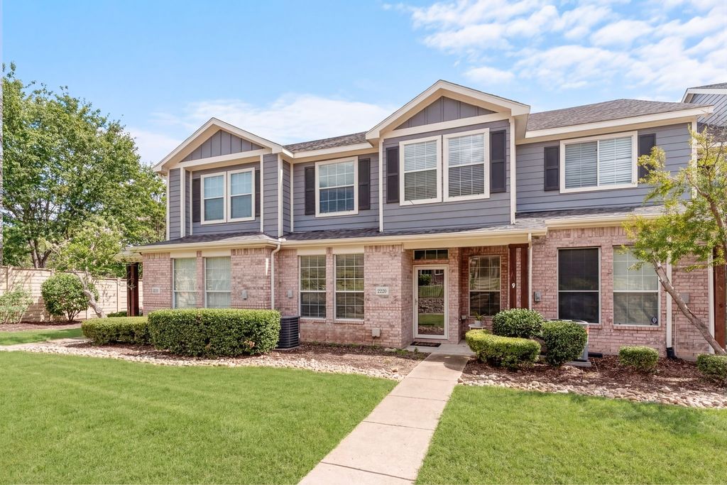 2220 Stoneleigh Place, Mckinney, TX 75071