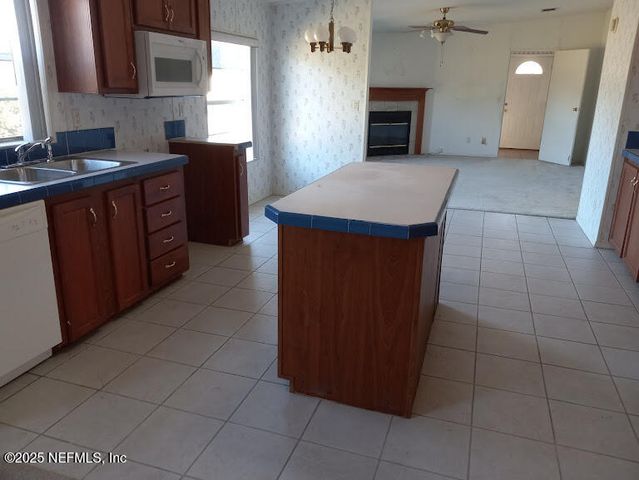 15441 NORMAN Avenue, Jacksonville, FL 32218