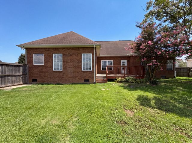 1044 Laramie Ct, Murfreesboro, TN 37128