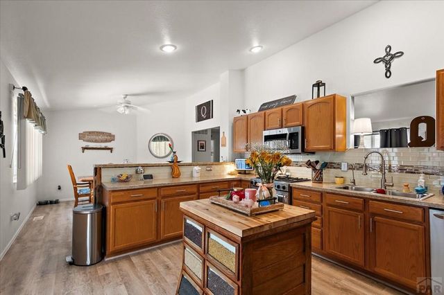 319 W Blue Jay Place, Pueblo West, CO 81007