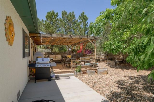 319 W Blue Jay Place, Pueblo West, CO 81007
