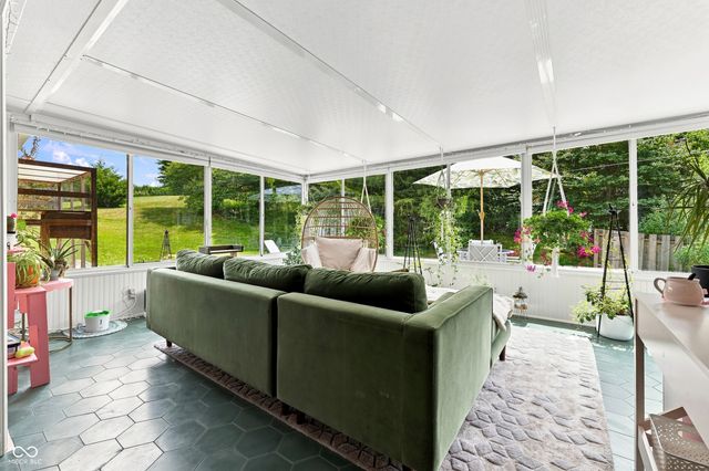 651 Spring Hills Drive, Zionsville, IN 46077