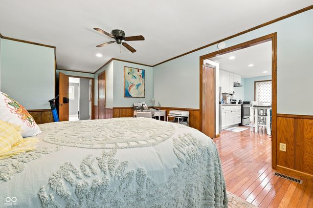 651 Spring Hills Drive, Zionsville, IN 46077