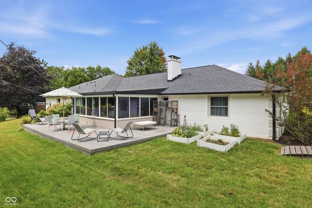 651 Spring Hills Drive, Zionsville, IN 46077