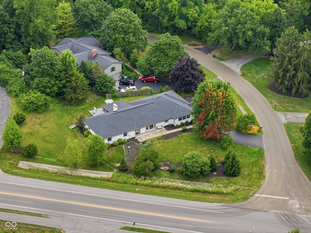 651 Spring Hills Drive, Zionsville, IN 46077