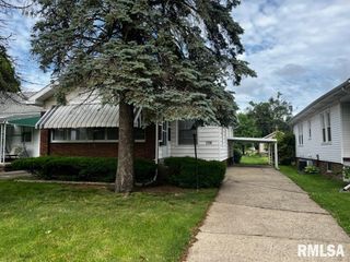 2136 N 7TH Street, Springfield, IL 62702