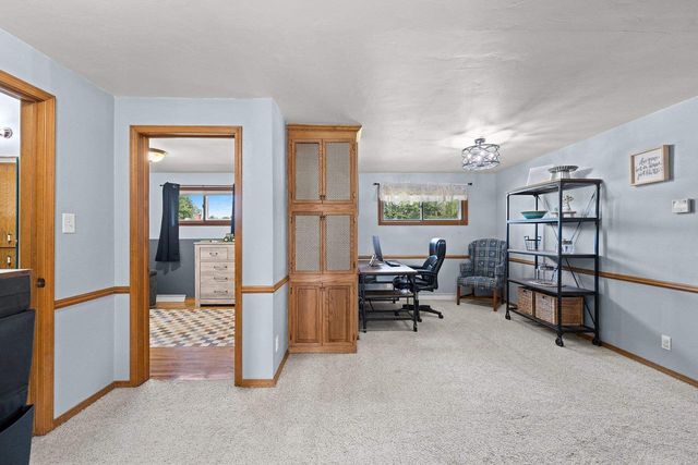 906 BLUEBIRD STREET, De Pere, WI 54115