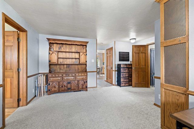 906 BLUEBIRD STREET, De Pere, WI 54115
