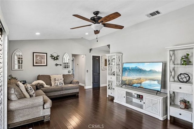 12825 Cedar Street, Hesperia, CA 92344