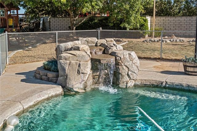 12825 Cedar Street, Hesperia, CA 92344