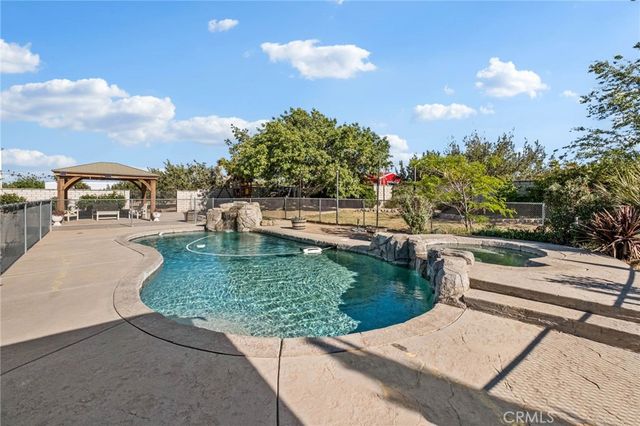 12825 Cedar Street, Hesperia, CA 92344